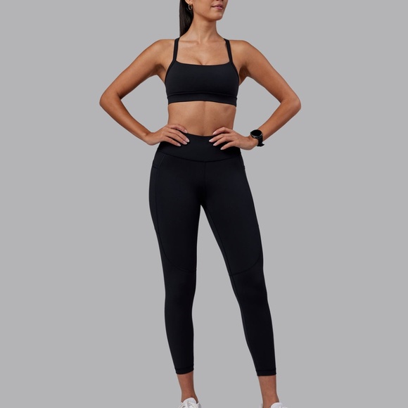 LSKD Pants - LSKD Rep Ultra High Rise 7/8 legging pockets in Black Size XS